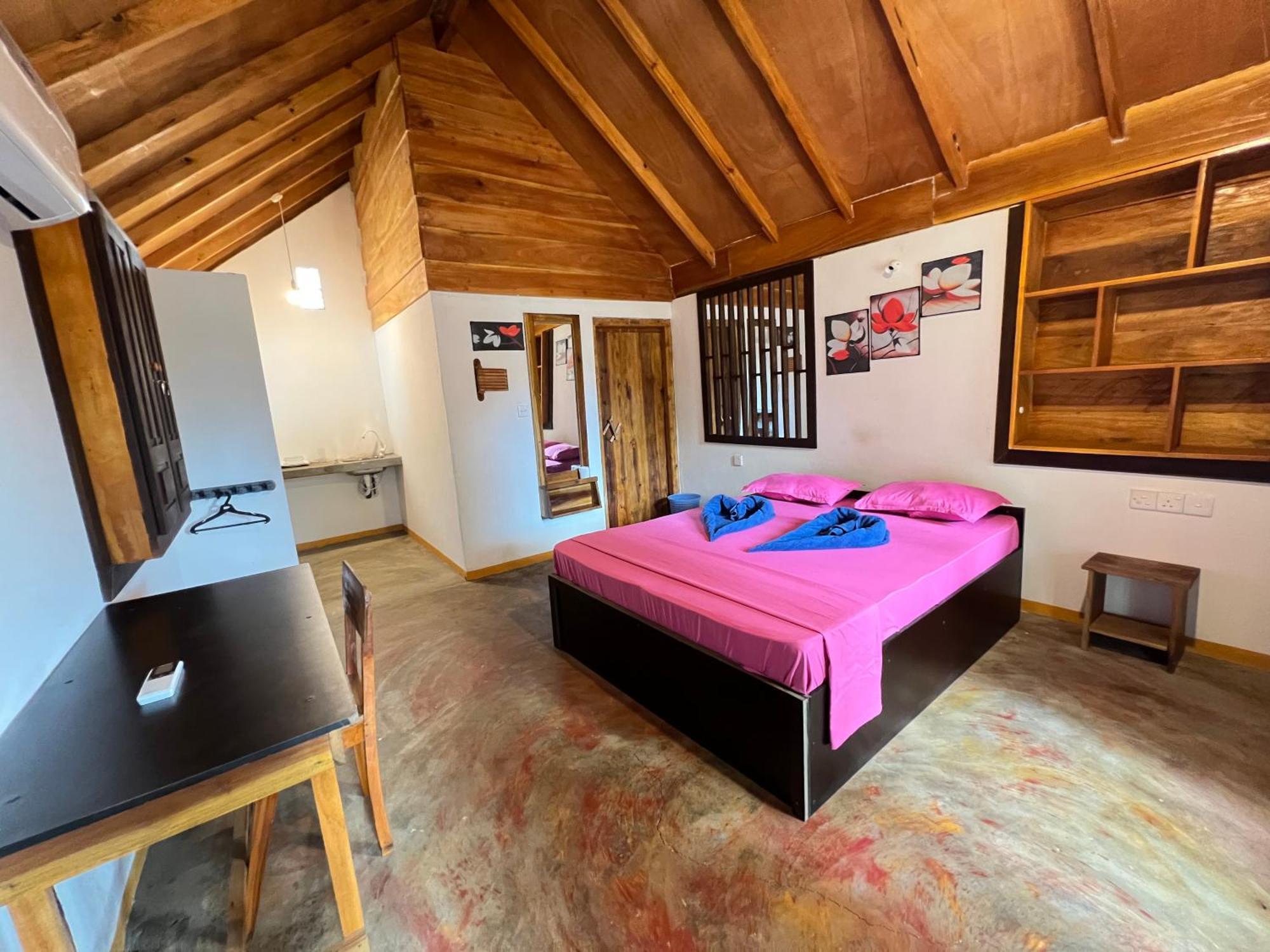 Sand Dune Beach Resort & Surf Camp Arugam Bay Kültér fotó