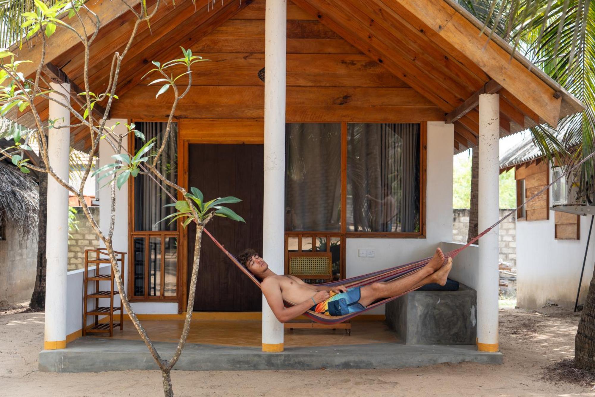 Sand Dune Beach Resort & Surf Camp Arugam Bay Kültér fotó